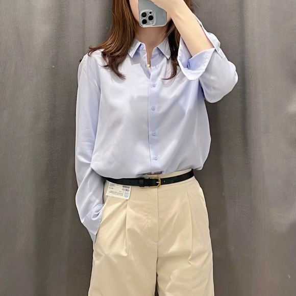 NWOT Uniqlo Rayon Long-sleeve Blouse Size S - Picture 2 of 11